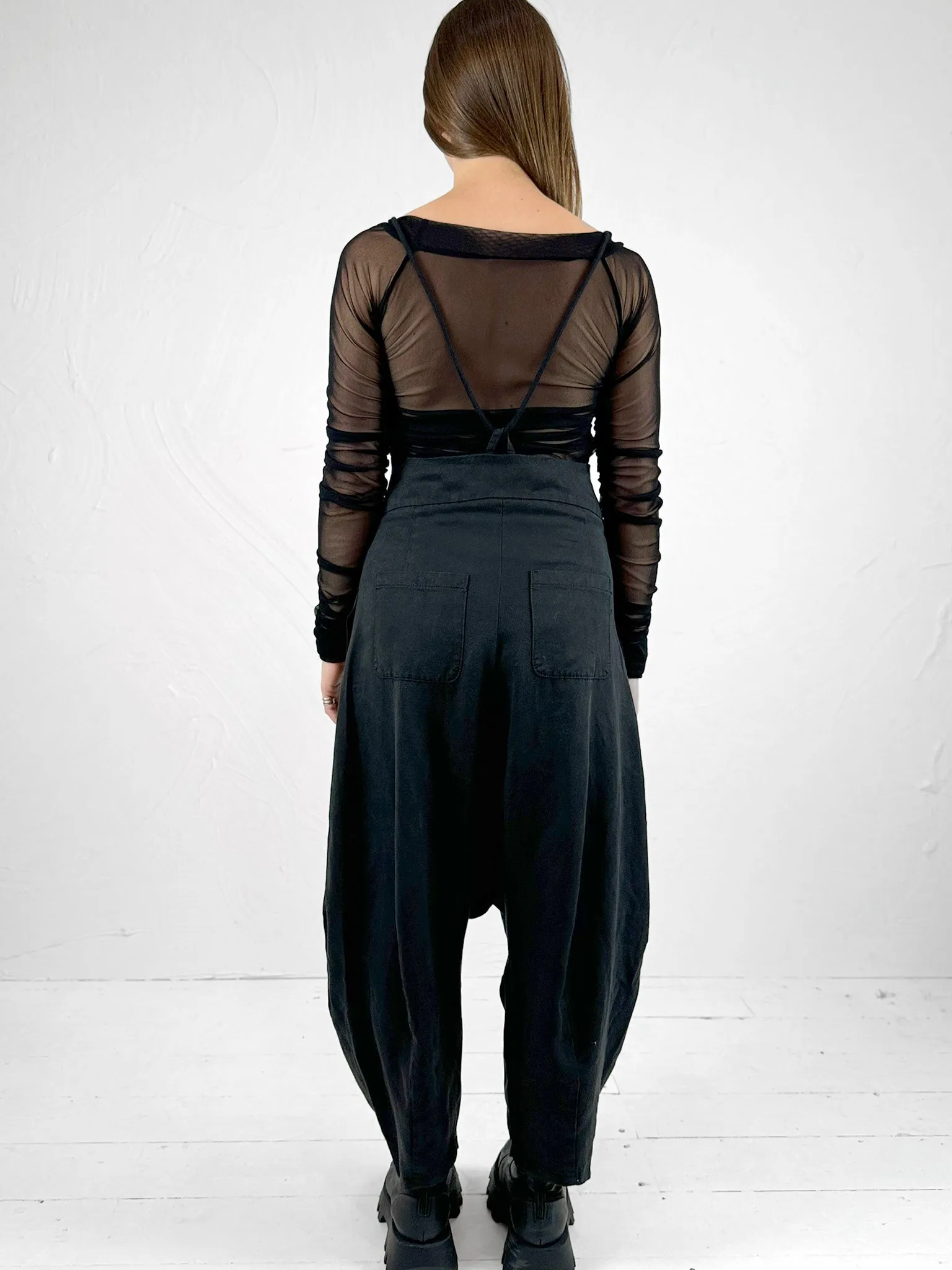 070 Black Strappy Dungarees