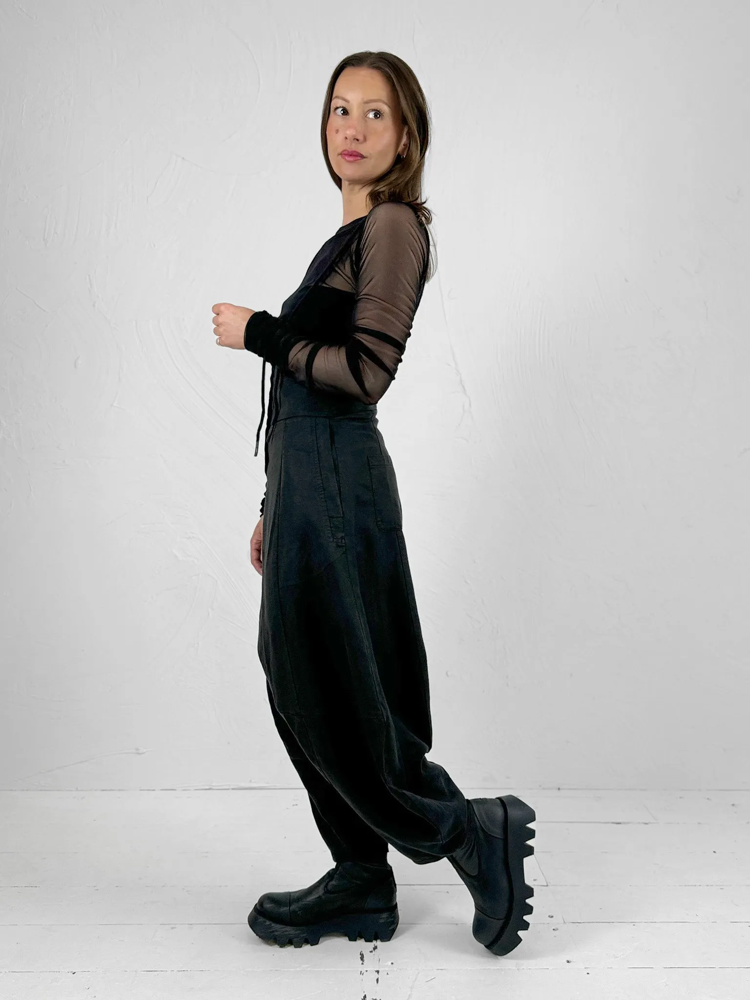 070 Black Strappy Dungarees
