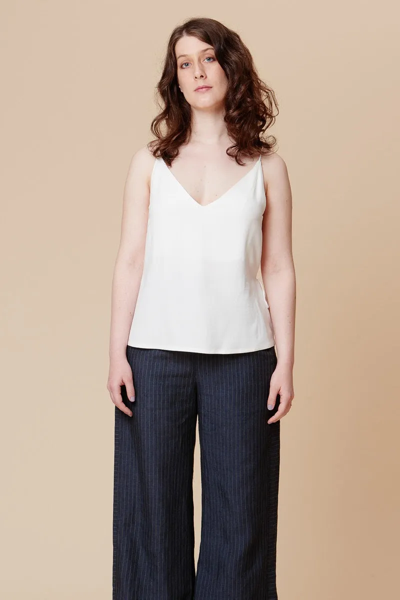 Églantine & Zoé - Mother of Pearl Viscose Crepe Fabric